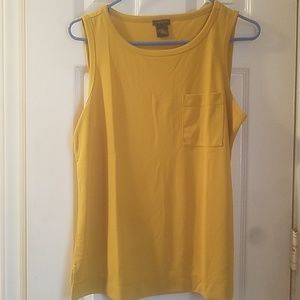 Basic knit tank with pocket